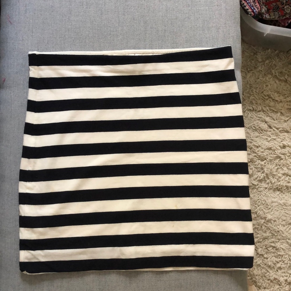 H and m tube skirt